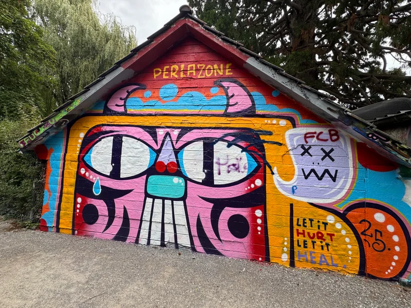 Rote Fabrik (Red Factory) in Wollishofen