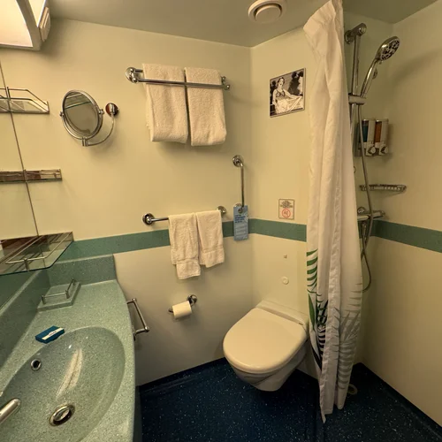 Carnival Dream Cabin
