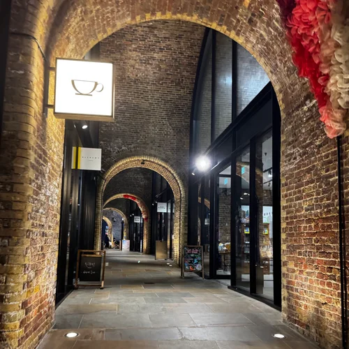 Arches in London
