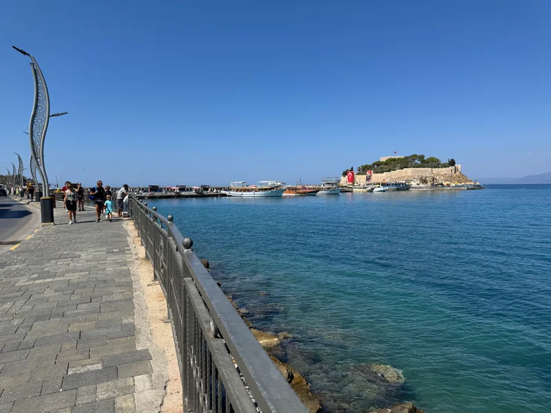 Walk to fort