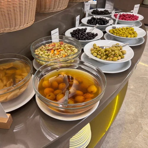 Hilton DoubleTree Breakfast