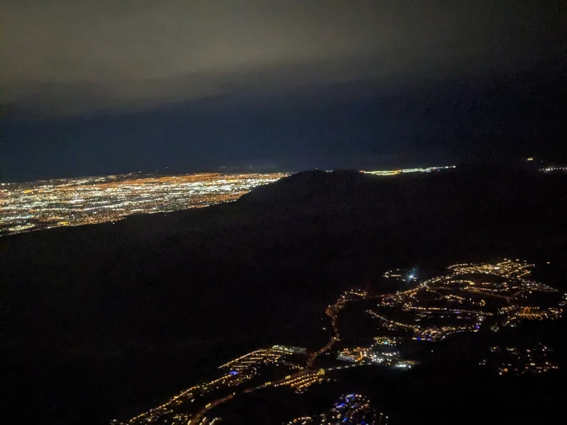 AA 1533 CLT to LAS